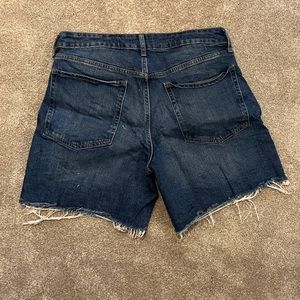 Old Navy O.G. Loose Jean Shorts Size 12